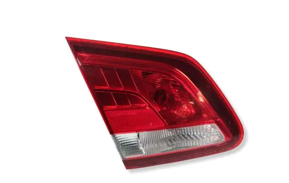 Mercedes-Benz B W246 W242 Tailgate rear/tail lights A2469068500