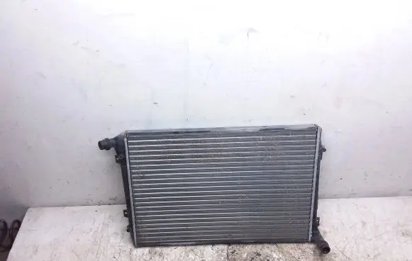 Coolant radiator