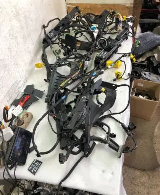 Peugeot 2008 II Right interior wiring harness 9841727780