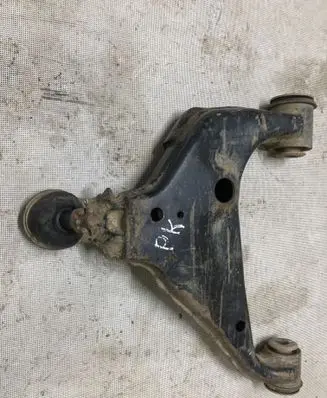 Toyota Hilux VIII Front lower control arm/wishbone