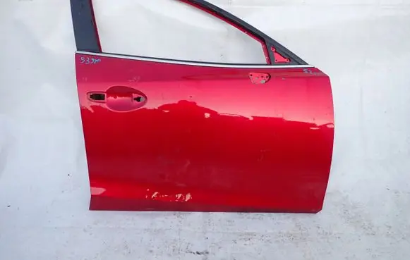 Mazda 3 III Front door