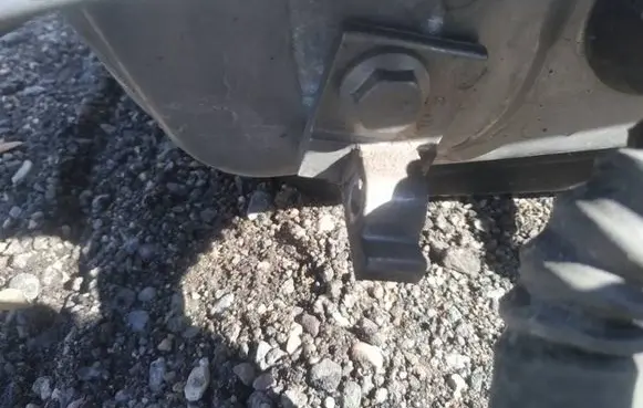 Fiat Grande Punto Front door upper hinge