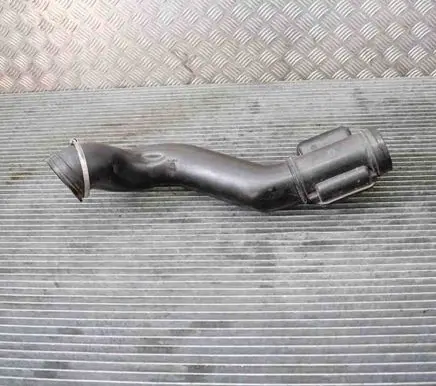 BMW Z4 E89 Air intake hose/pipe 7613823