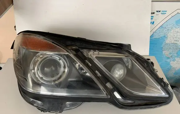 Mercedes-Benz E W212 Headlight/headlamp A2128209061 1ZT00970224