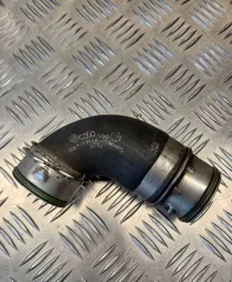 Audi A3 S3 8P Intercooler hose/pipe 1T0145790E