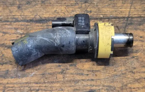 Opel Combo E Air pressure sensor 9811682480
