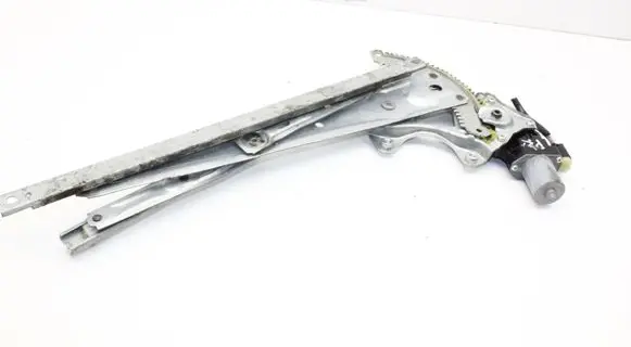 Mitsubishi Eclipse Cross Front door window regulator with motor 5713A509