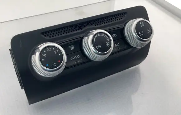 Audi A1 Climate control unit 8X0820043C 901514540002