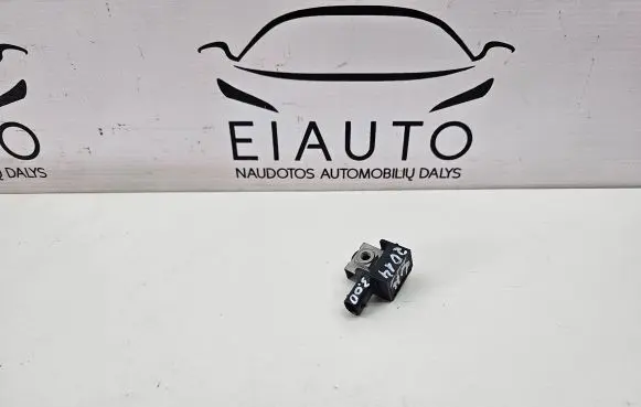 BMW 5 F10 F11 Airbag deployment crash/impact sensor 9224177 65779224177