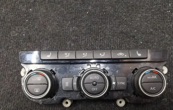Volkswagen Tiguan Climate control unit 1K8907044BH 5HB01261463
