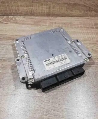 Renault Laguna II Engine control unit/module ECU 0281011101 8200163528