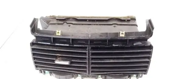 Volkswagen Touareg I Dash center air vent grill 7l6819727