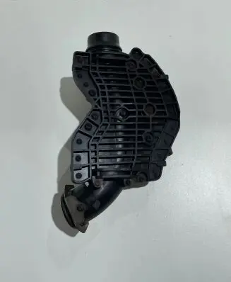 Mercedes-Benz E A207 Intake resonator A6421402987