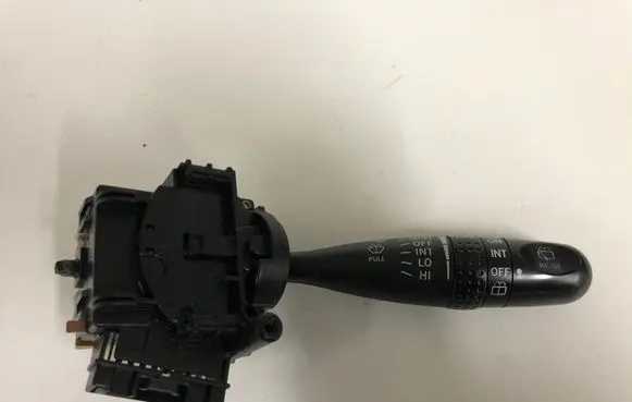 Toyota Corolla E120 E130 Wiper control stalk 173647