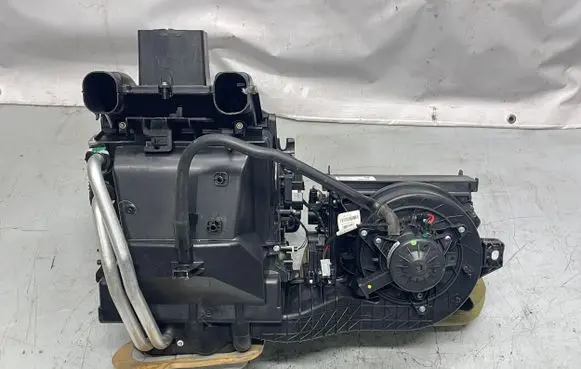 Opel Insignia A Interior heater climate box assembly 13345110 52426696 273910732