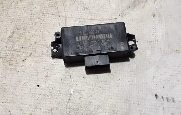 Renault Megane III Parking PDC control unit/module 259909074R