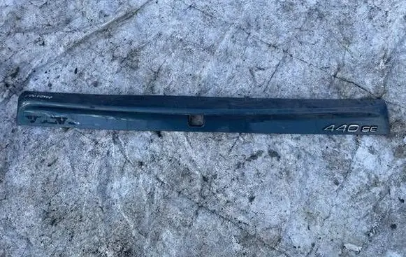 Volvo 440 Tailgate/trunk spoiler 465385