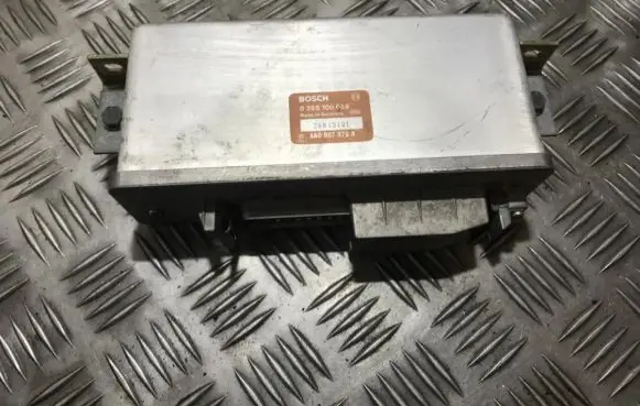 Audi 80 90 S2 B4 ABS control unit/module 0265100056 26815101