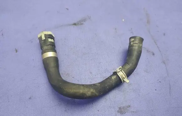 Volvo C30 Engine coolant pipe/hose 3M5H18K497AD