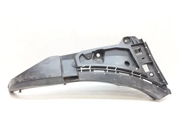 Volvo XC90 Front bumper mounting bracket 08620563
