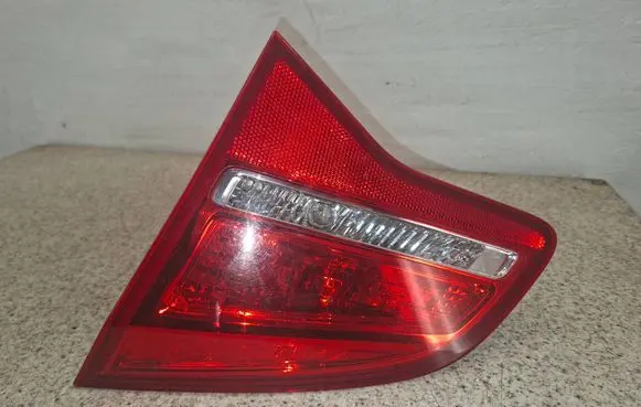 Opel Meriva B Tailgate rear/tail lights 21628003 479ZA