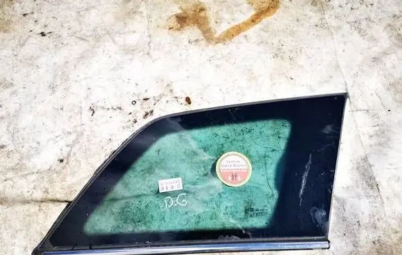 Opel Astra H Rear side window as3