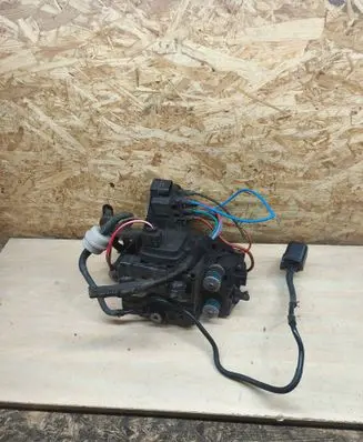 Audi Q7 4M Air suspension compressor/pump 4M0616005H 4M0616005