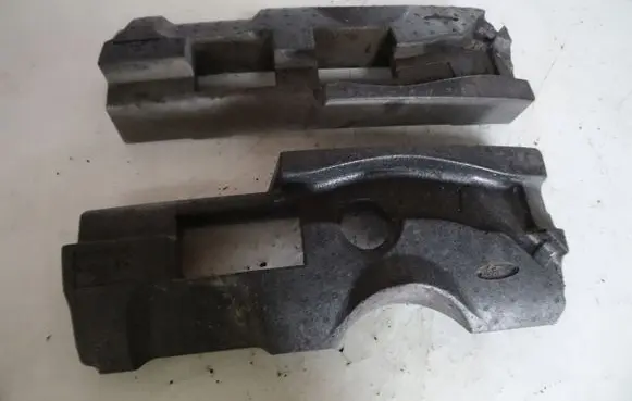 Ford Kuga I Front bumper cross member 8V4117955AC