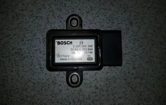 BMW 5 E39 ESP acceleration yaw rate sensor 34526753694