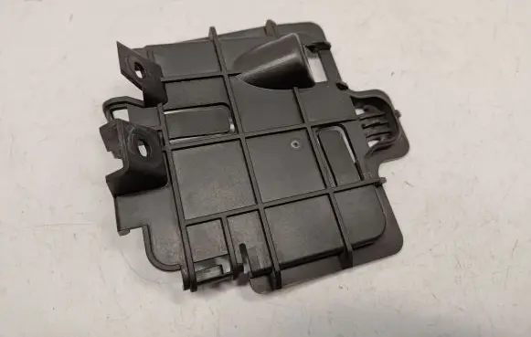 BMW X3 F25 Other engine bay part 12907590619
