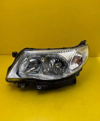 Subaru Forester SH Headlight/headlamp 
