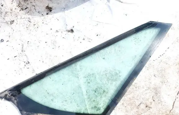 Renault Espace III Front triangle window/glass 