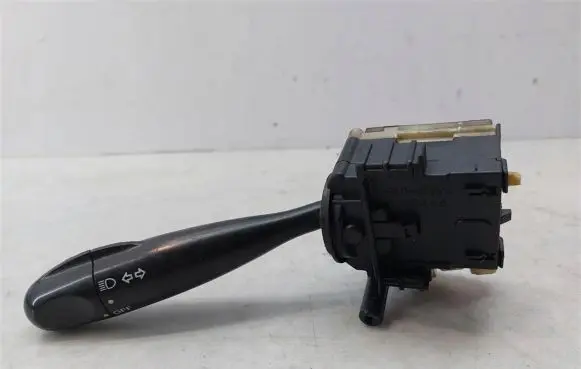 Toyota Yaris Cross Indicator stalk
