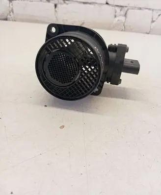 Volkswagen PASSAT B6 Mass air flow meter 074906461B 0281002461