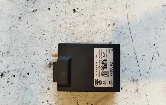 Volkswagen Touran I Auxiliary heating control unit/module 4F0909509