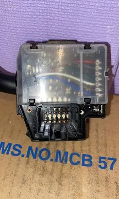 Ford Transit Wiper control stalk 17D940