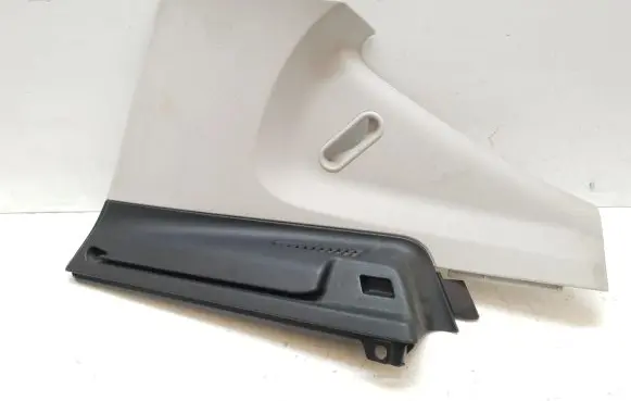 Mercedes-Benz A W169 (C) pillar trim A1696902525