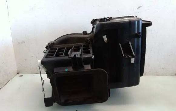 SsangYong Rexton I Interior heater climate box assembly housing Y200614099