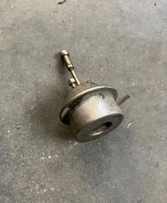 BMW 7 E65 E66 Turbo system vacuum part 051013