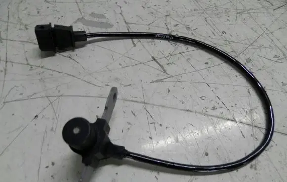 Renault Scenic I Crankshaft position sensor 7700100650