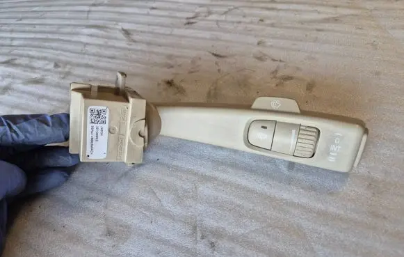 Volvo S80 Wiper control stalk 30739853 190036AACH