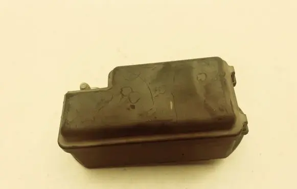 Jaguar XK8 - XKR Fuse module LJC2800CA 075205180199