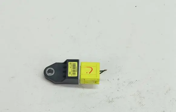 KIA Optima Airbag deployment crash/impact sensor 95920-3S000 SA23D131