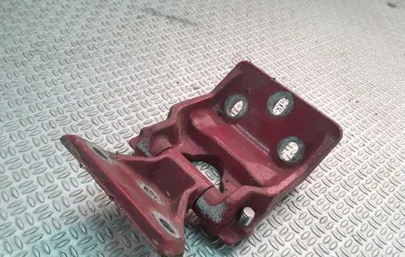 Mercedes-Benz Vito Viano W638 Tailgate/trunk/boot hinge