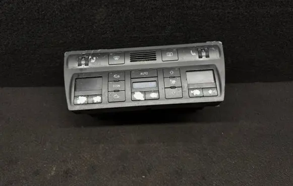 Audi A6 S6 C5 4B Climate control unit 4B0820043AB