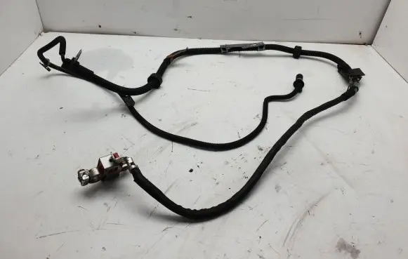 Mercedes-Benz C W204 Wires (starter motor) A2044402613