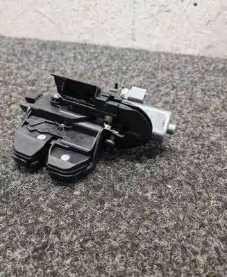 Porsche Macan (95B) Engine bonnet/hood lock/catch 95B827505A