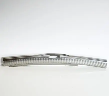 Trunk/boot sill cover protection