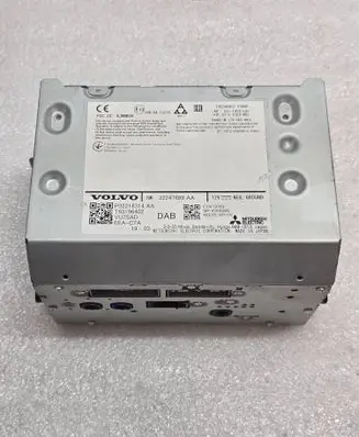Volvo XC40 Radio/CD/DVD/GPS head unit 32218314