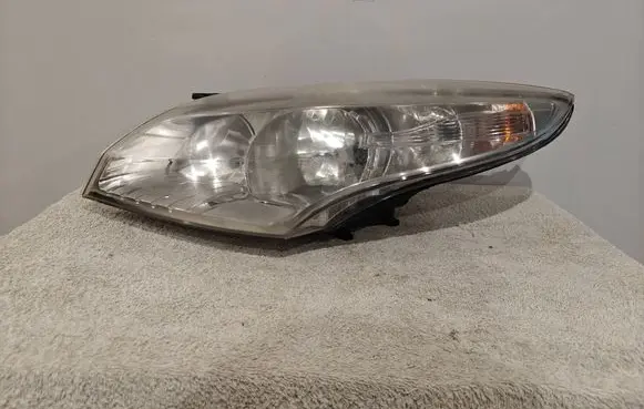 Renault Megane III Headlight/headlamp 20B876RS1